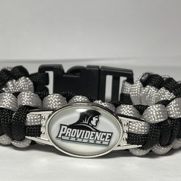 Providence Friars NCAA Paracord Bracelet NEW - Picture 1 of 2
